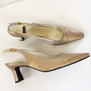 Stuart Weitzman Women's Ankle Strap Gold Sz.8.5B